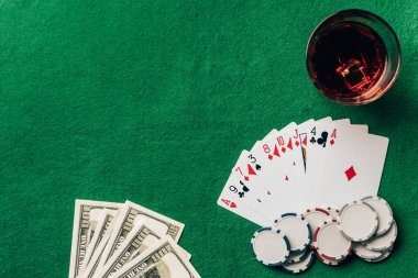 Live dealer table interface on mobile screen