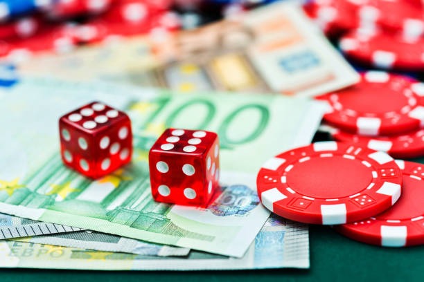 Baccarat live table with score road and dealer